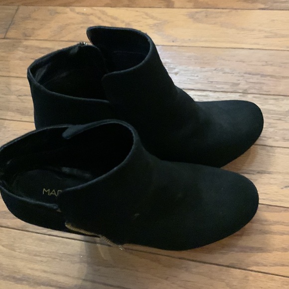 Black suede heel boots - Picture 2 of 3